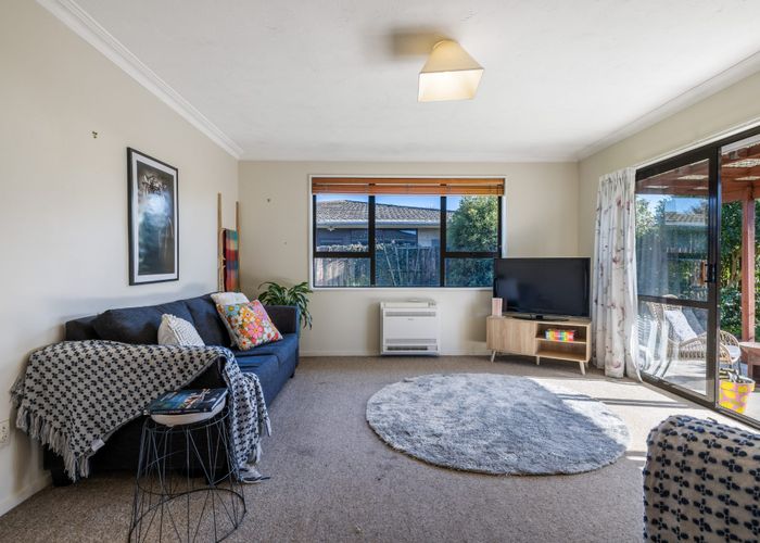  at 1/52a Aorangi Road, Bryndwr, Christchurch City, Canterbury