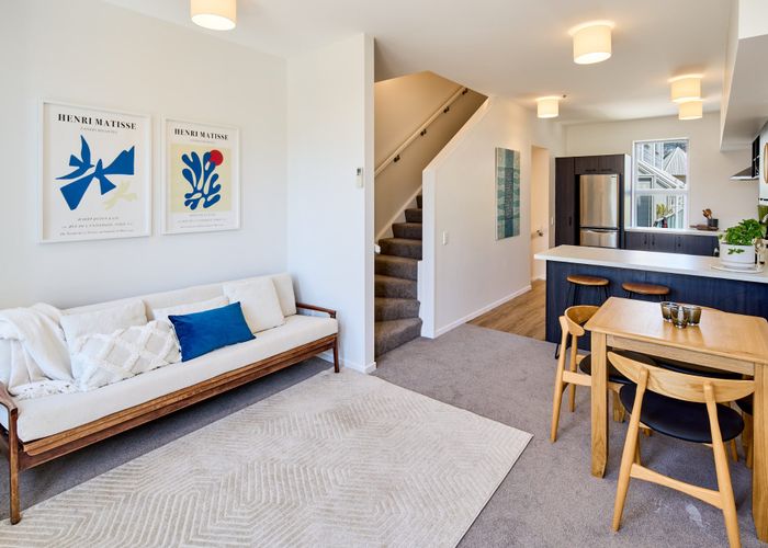  at 35 Karo Drive, Te Aro, Wellington, Wellington