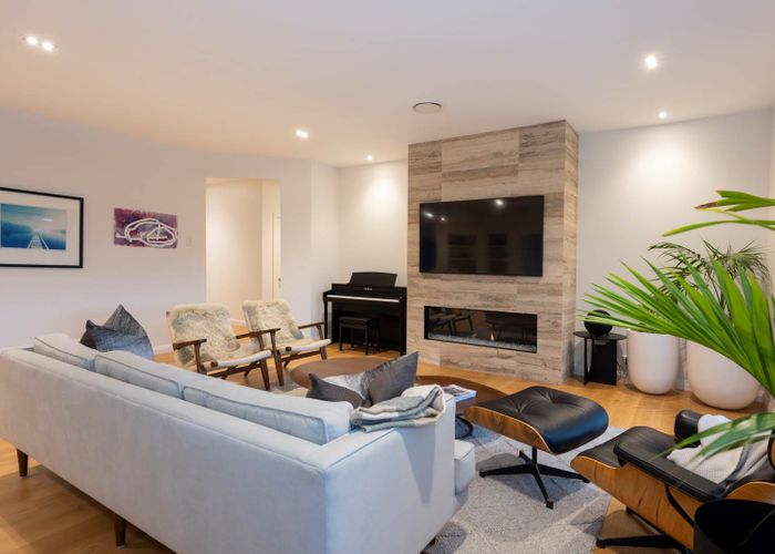  at 15 Stirling Street, Remuera, Auckland