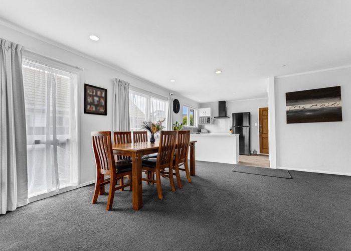  at 17 Ashdown Place, Pahurehure, Papakura, Auckland