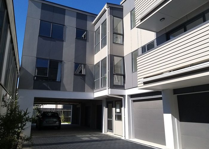  at 7/232 Main Road, Tawa, Wellington, Wellington