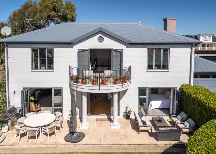  at 18 Clyde Road, Riccarton, Christchurch City, Canterbury