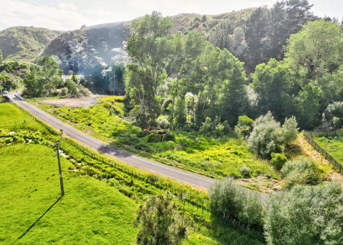  at Old Parapara Road, Upokongaro, Whanganui, Manawatu / Whanganui