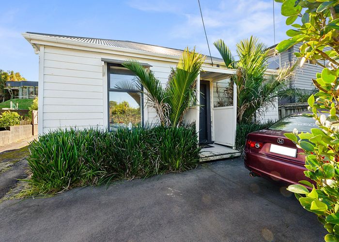  at 92 Young Street, New Plymouth, New Plymouth, Taranaki