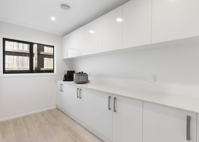  at 26 Margaret Shields Avenue, Aotea, Porirua