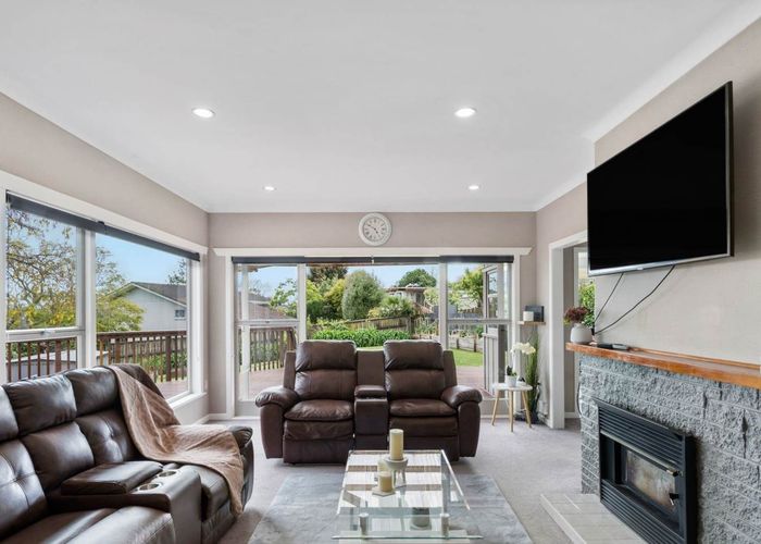  at 16 Red Hill Road, Red Hill, Papakura, Auckland