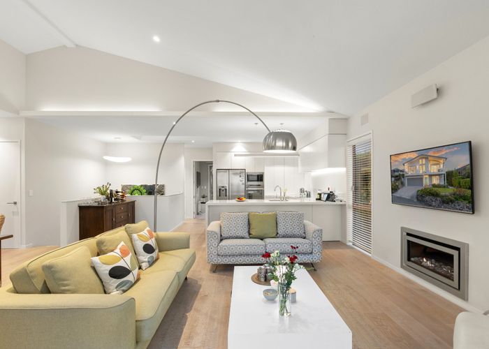  at 44 Saint Andrews Hill Road, Mount Pleasant, Christchurch City, Canterbury