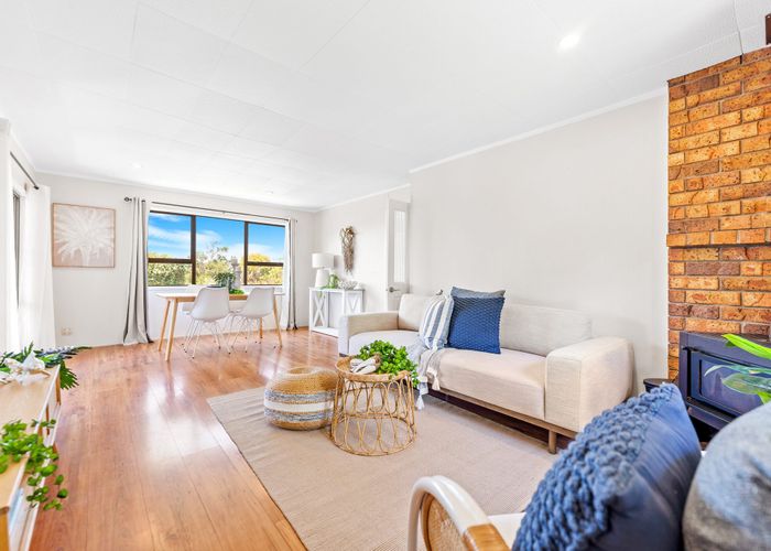  at 7 Kauri Road, Stanmore Bay, Whangaparaoa