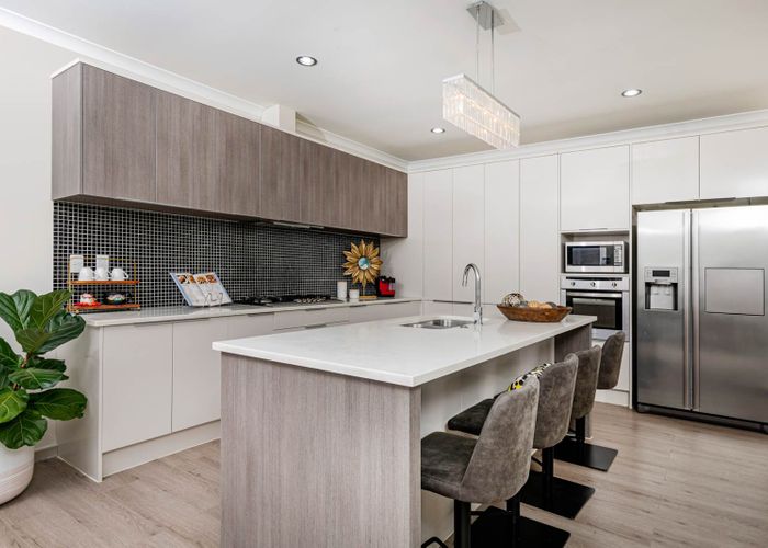  at 5 Viridian Lane, Greenhithe, Auckland