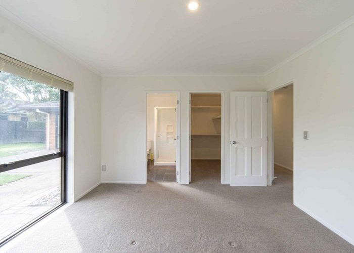  at 16 Ravenscourt Place, Huntington, Hamilton, Waikato