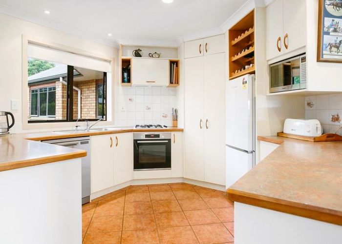  at 122 Tennyson Street, Leamington, Cambridge