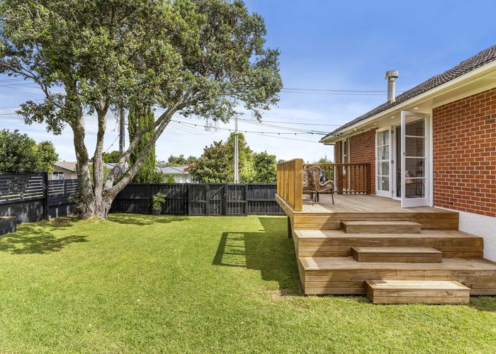 Free property data for 2A Caughey Place, Mount Albert, Auckland homes