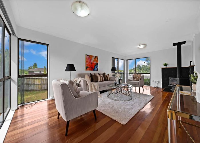  at 1/31 Cyclarama Crescent, Massey, Waitakere City, Auckland