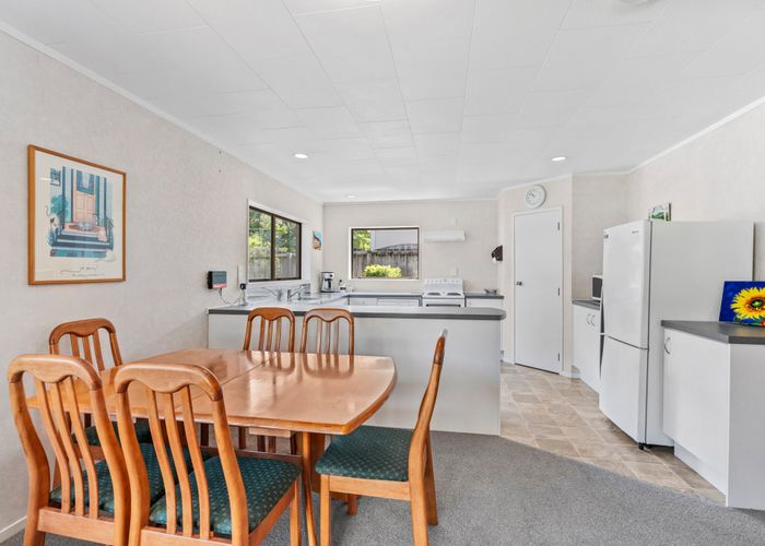 at 2/10 Braintree Street, Kamo, Whangarei, Northland