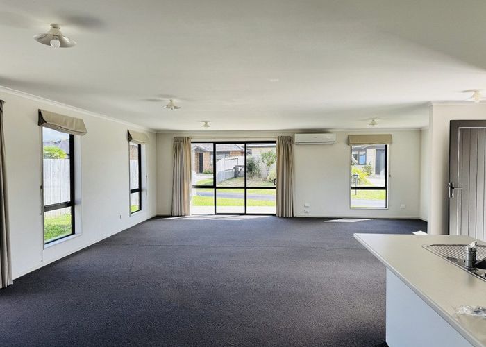  at 30 Kawariki Drive, Baverstock, Hamilton