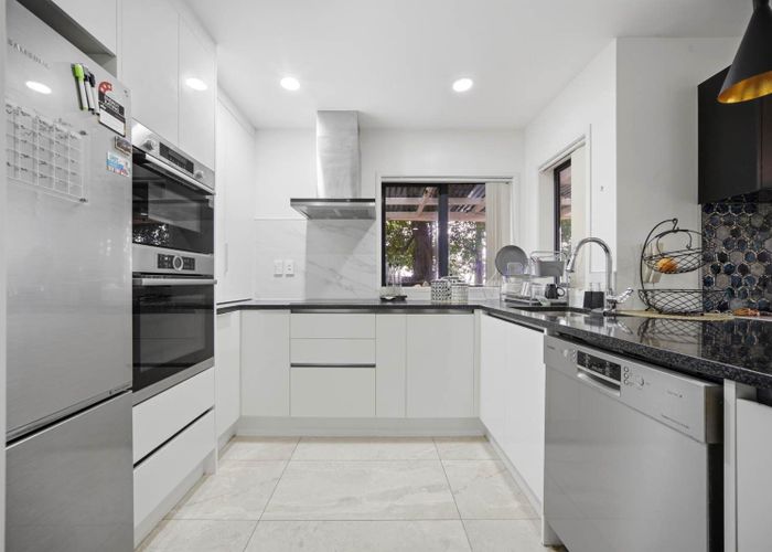  at 4/18-24 Pannill Place, Oteha, North Shore City, Auckland