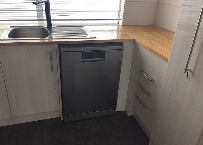  at 104a Cook Street, Hamilton East, Hamilton, Waikato