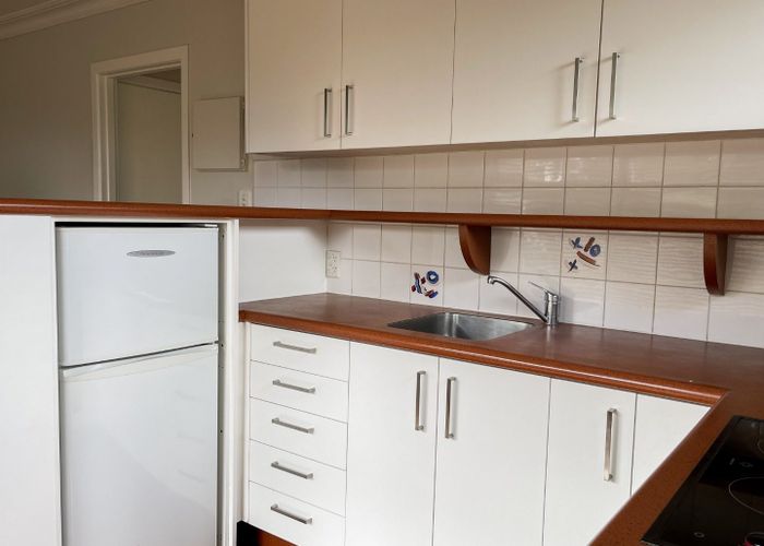  at 12/2 Westwood Terrace, Saint Marys Bay, Auckland City, Auckland