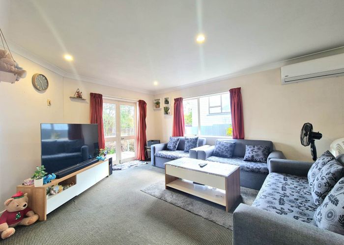  at 2/58 Wallace Road, Papatoetoe, Manukau City, Auckland