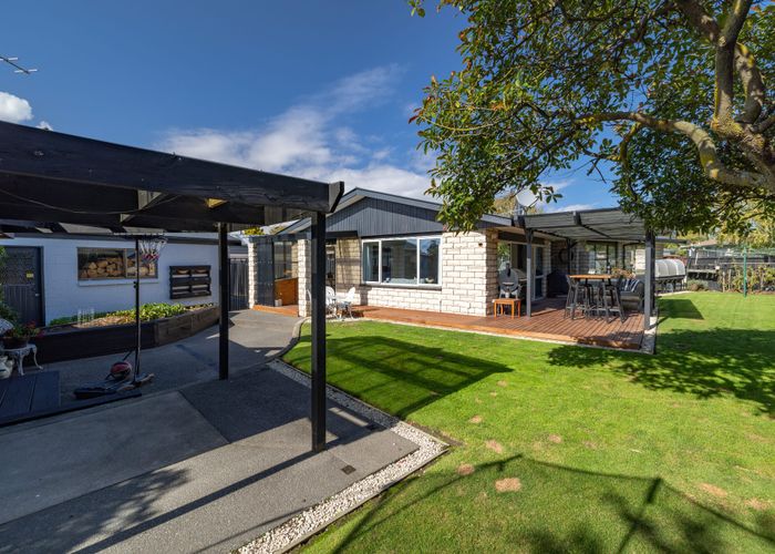  at 7 Tahi Place, Belfast, Christchurch
