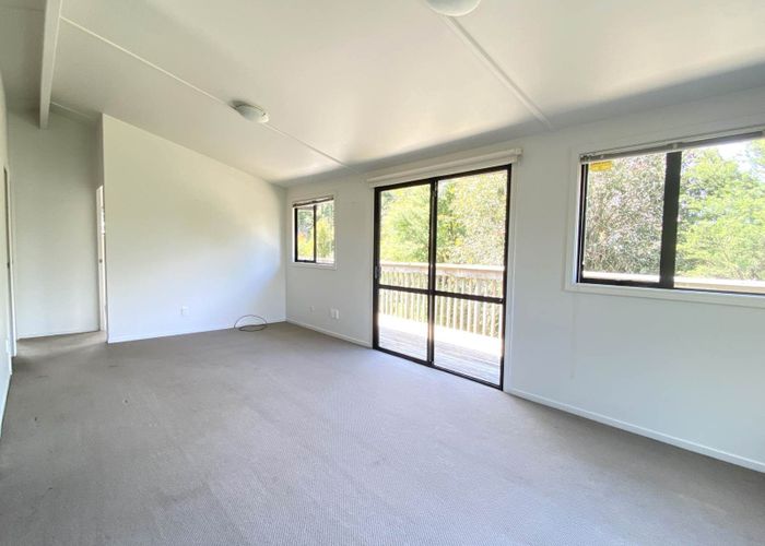  at 117 Paremoremo Road, Lucas Heights, Auckland