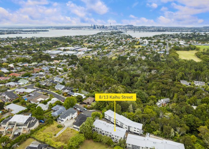  at 8/13 Kaihu Street, Northcote, North Shore City, Auckland