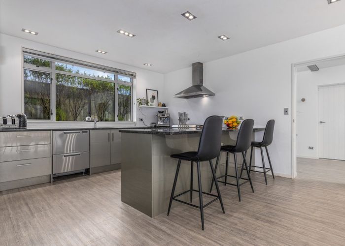  at 35 Endeavour Drive, Whitby, Porirua, Wellington