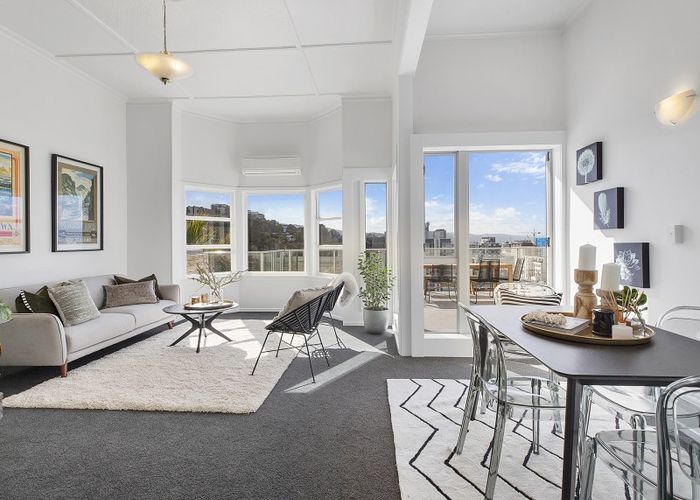  at 12 Maarama Crescent, Aro Valley, Wellington