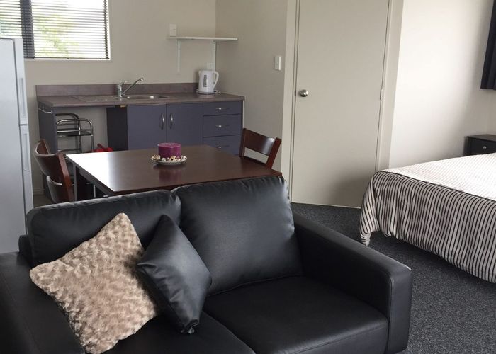  at 5/23 Jones Crescent, Melville, Hamilton, Waikato