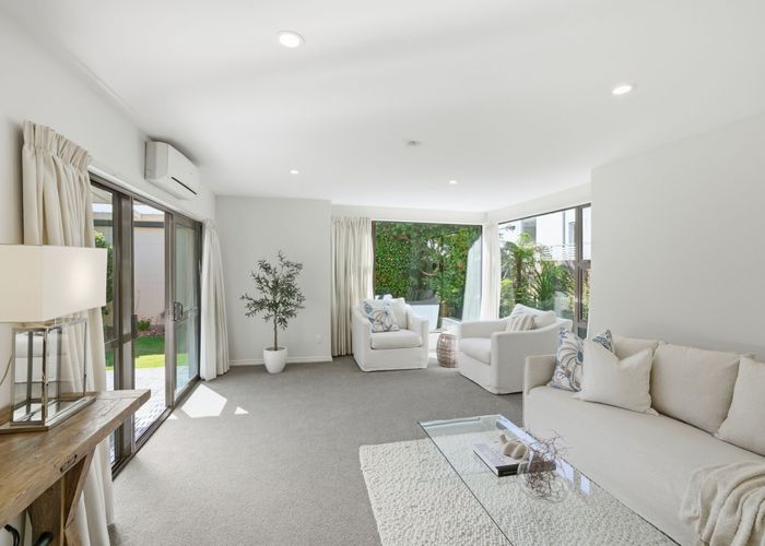  at 49 Webb Street, St. Albans, Christchurch City, Canterbury