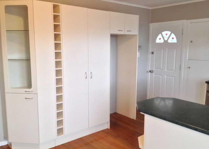  at 81 Pine Avenue, Melville, Hamilton