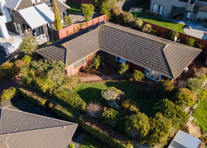  at 8 Maywood Grove, Churton Park, Wellington