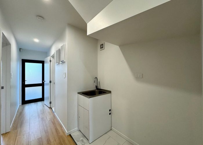  at 523F Pakuranga Road, Howick, Manukau City, Auckland