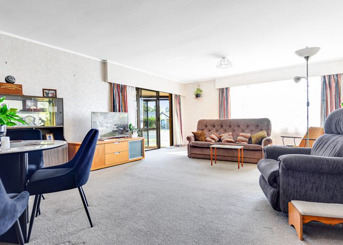  at 22 Glenview Terrace, Glenview, Hamilton