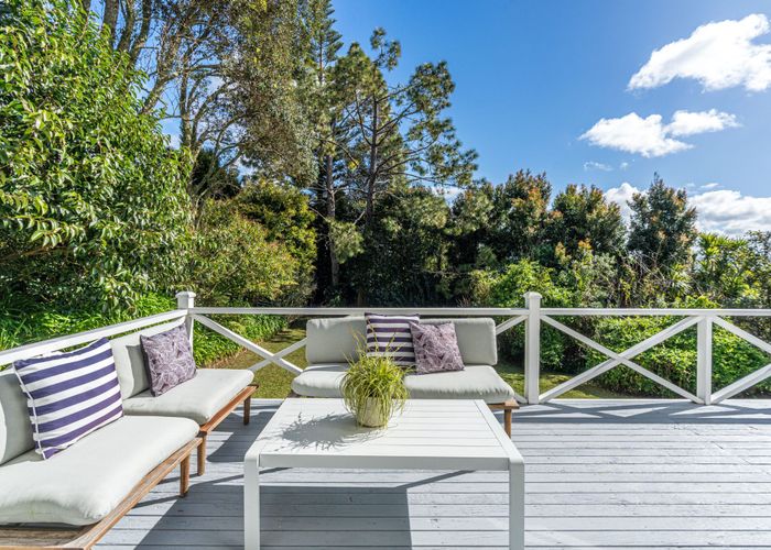  at 32 Aeroview Drive, Beach Haven, Auckland