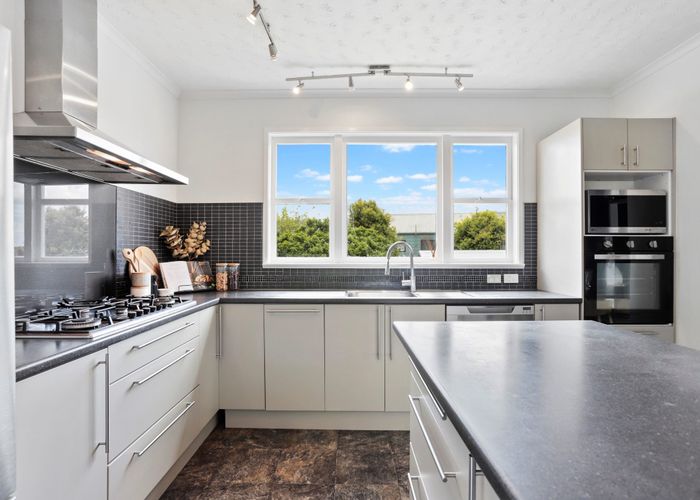  at 441 Hillsborough Road, Mount Roskill, Auckland