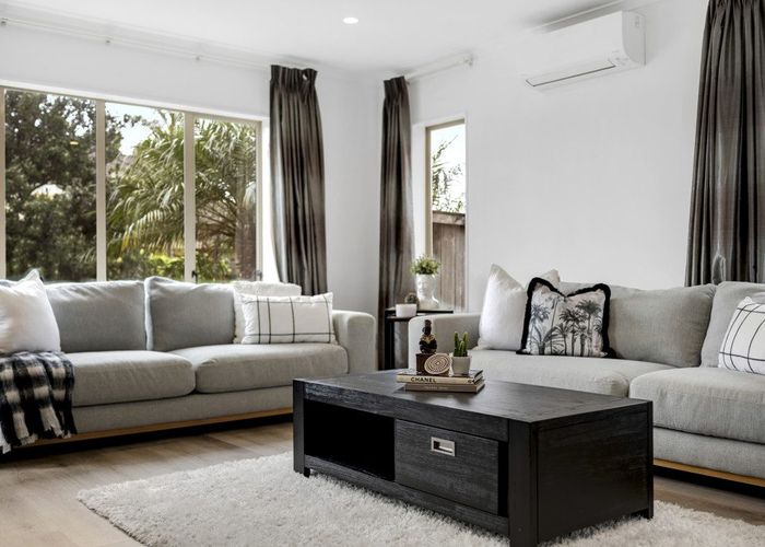  at 4 Villarosa Lane, Flat Bush, Manukau City, Auckland