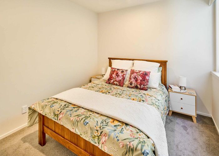  at 221B High Street, Lower Hutt, Lower Hutt, Wellington