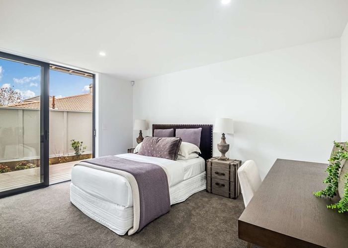  at 3 Annie Buxton Place, Epsom, Auckland