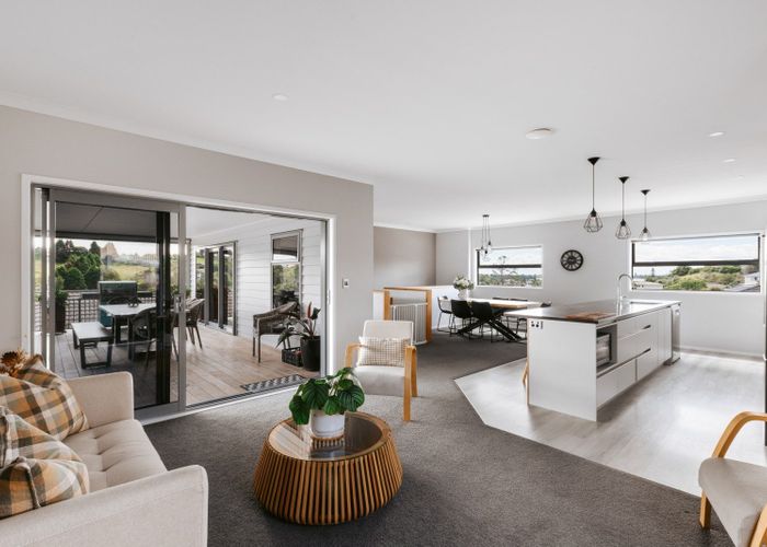  at 111 Oteki Park Drive, Welcome Bay, Tauranga, Bay Of Plenty