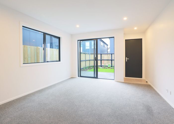  at 12/12 Marion Street, Silverstream, Upper Hutt, Wellington