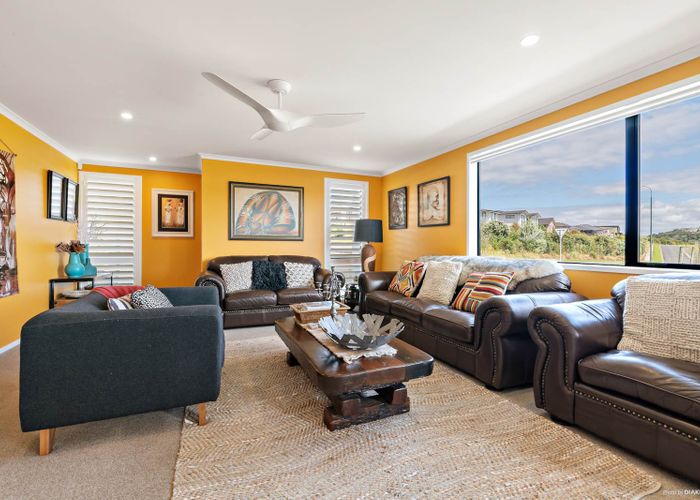  at 299D Pinecrest Drive, Gulf Harbour, Whangaparaoa