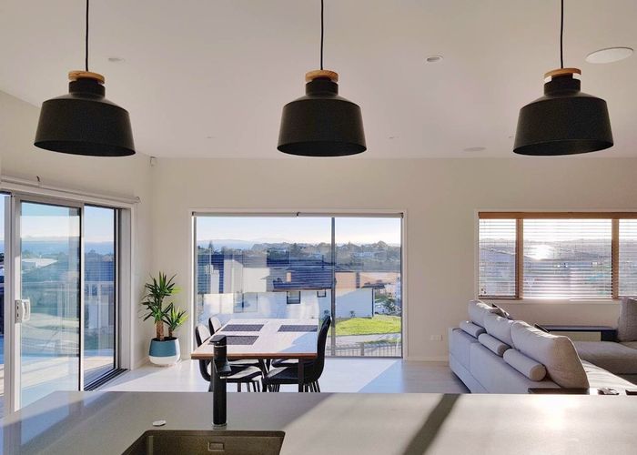  at 25 Woodridge Drive, Stanmore Bay, Rodney, Auckland