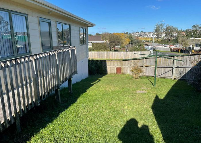  at 16A Oreil Avenue, West Harbour, Waitakere City, Auckland