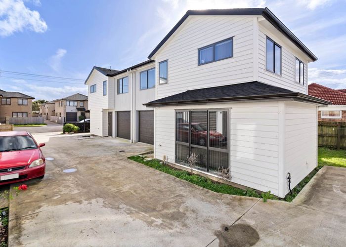  at 2/66 Wintere Road, Papatoetoe, Manukau City, Auckland