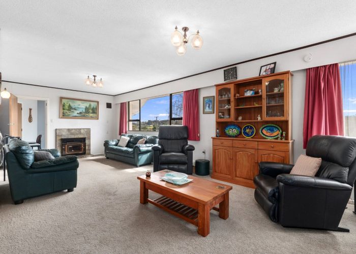  at 2 Laurence Street, Gate Pa, Tauranga
