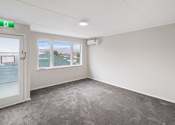  at 4/2 Argyle Grove, Trentham, Upper Hutt, Wellington