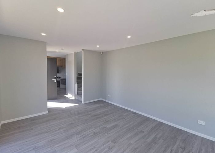  at 13E Windermere Crescent, Blockhouse Bay, Auckland City, Auckland