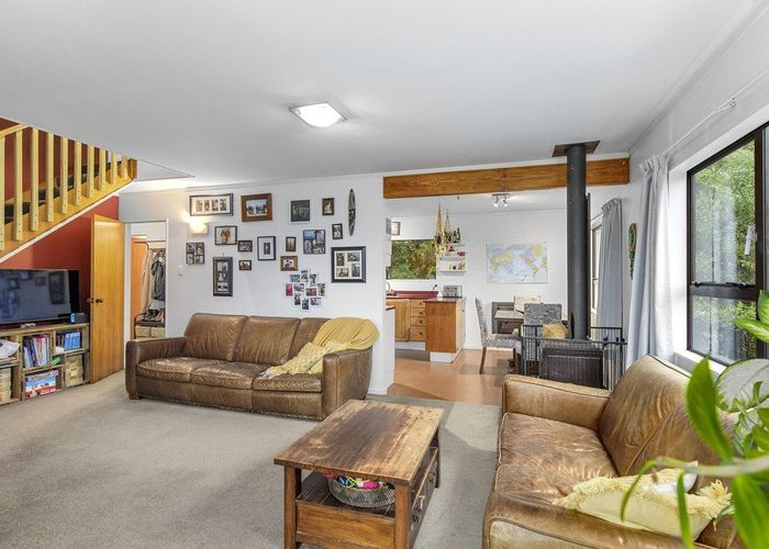  at 34 Amber Grove, Birchville, Upper Hutt, Wellington