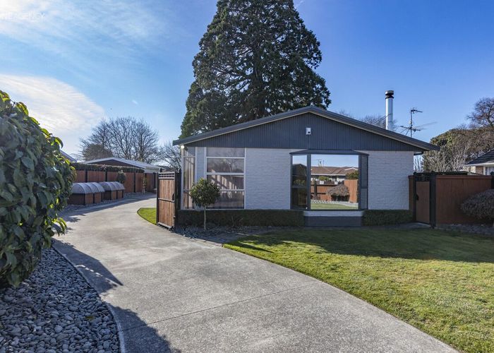  at 8 Springmead Place, Hornby, Christchurch